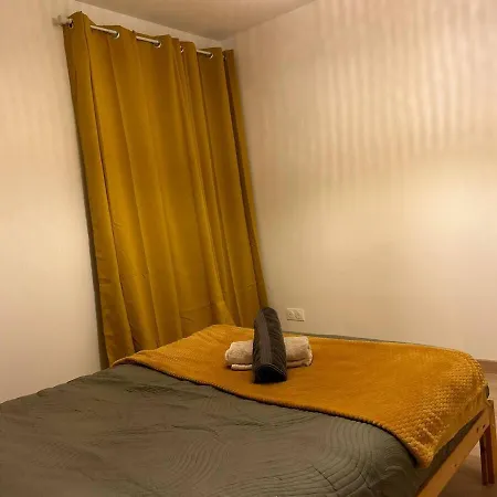 4 Personnes Proche Centrex & Disneyland Apartmán Noisy-le-Grand